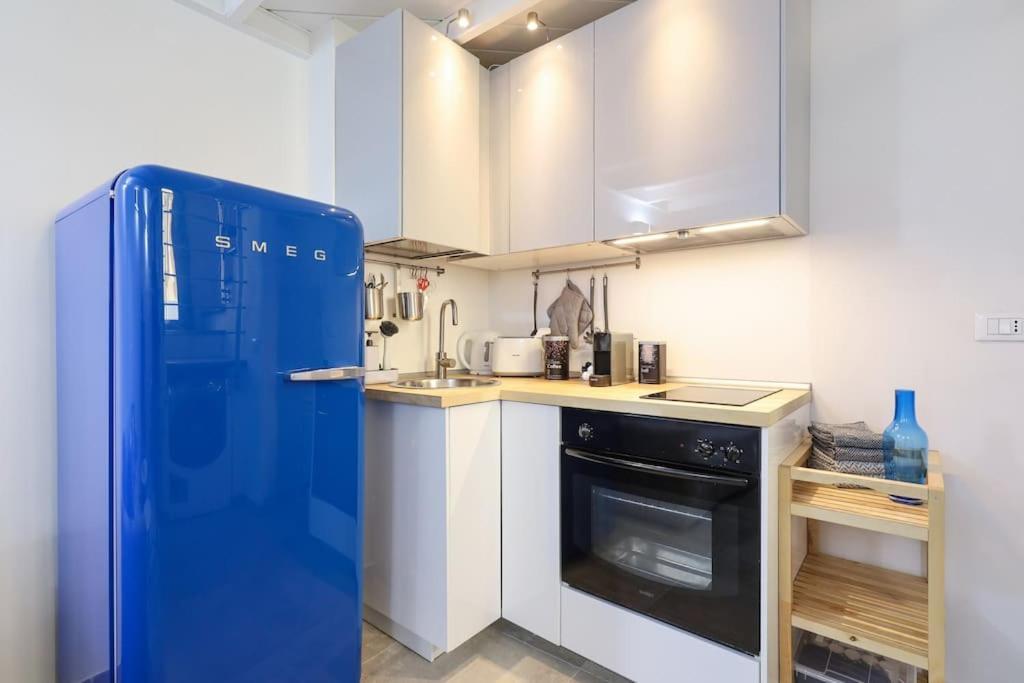 Cozy Loft Navigli, Close To Duomo And Bocconi - Italy Flat Vacation Milan Luaran gambar