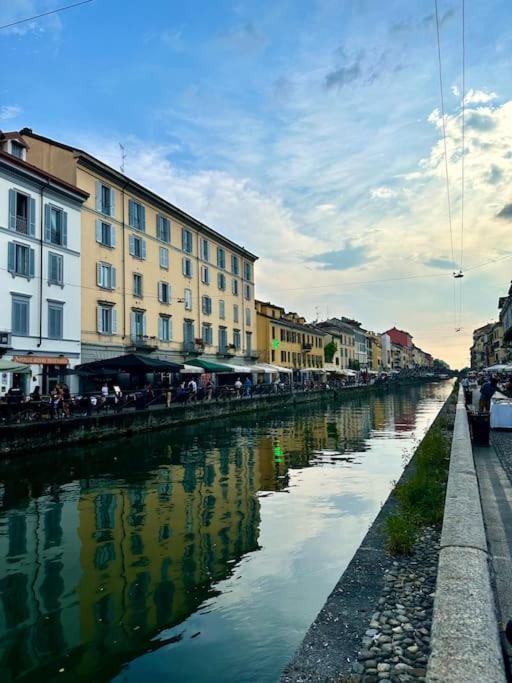 Cozy Loft Navigli, Close To Duomo And Bocconi - Italy Flat Vacation Milan Luaran gambar