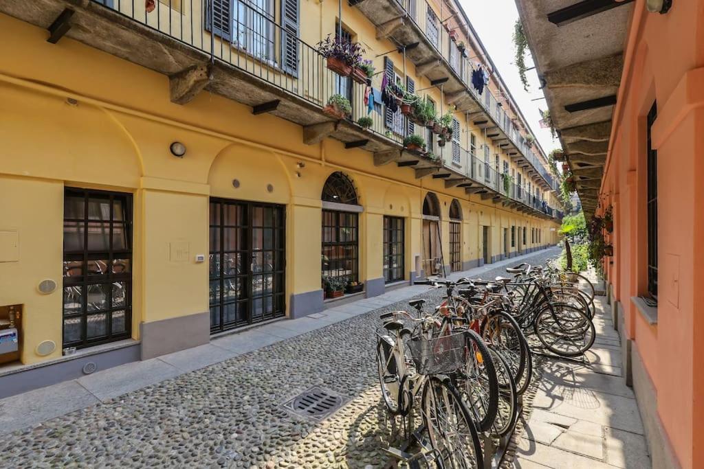 Cozy Loft Navigli, Close To Duomo And Bocconi - Italy Flat Vacation Milan Luaran gambar
